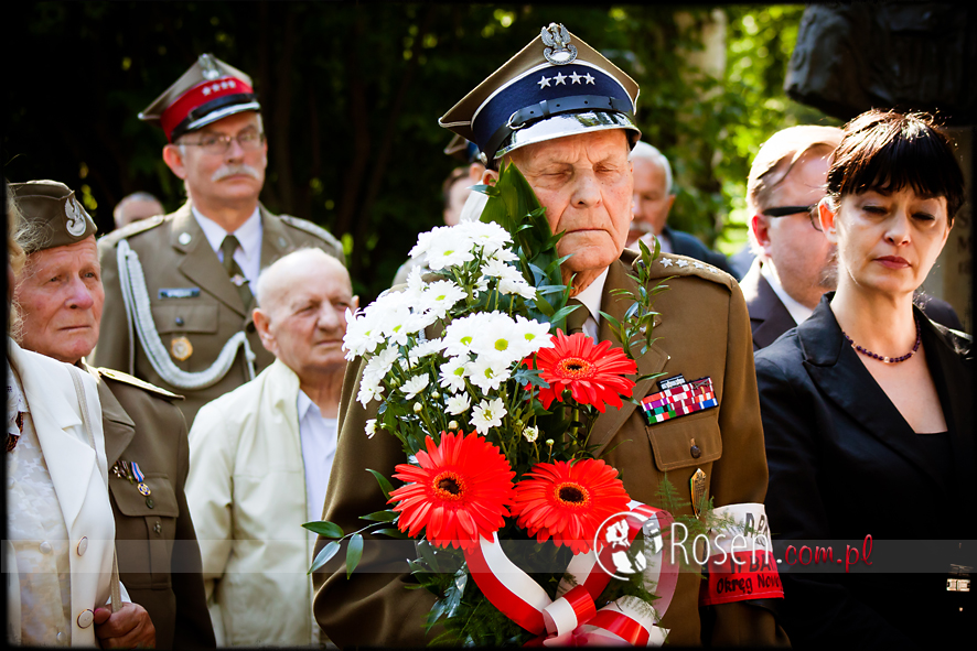 Uroczyste odsłonięcie Pomnika gen. Leopolda Okulickiego fotoreportaż